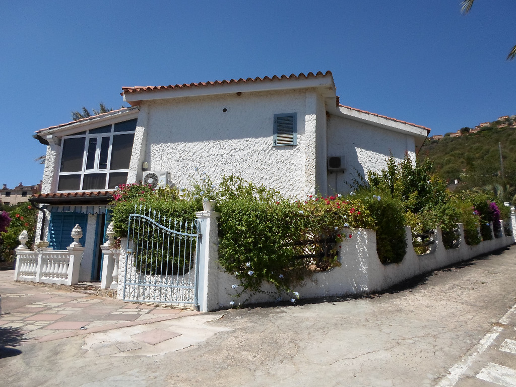 Sardinien Wohnungen fuer Urlaub am Meer in Santa Maria Navarrese