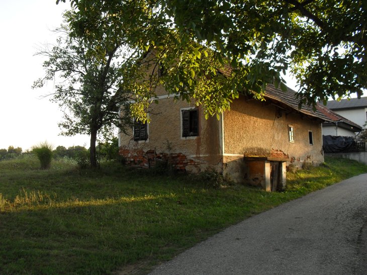 Altes Haus oder Hof zu mieten pachten oder kaufen gesucht