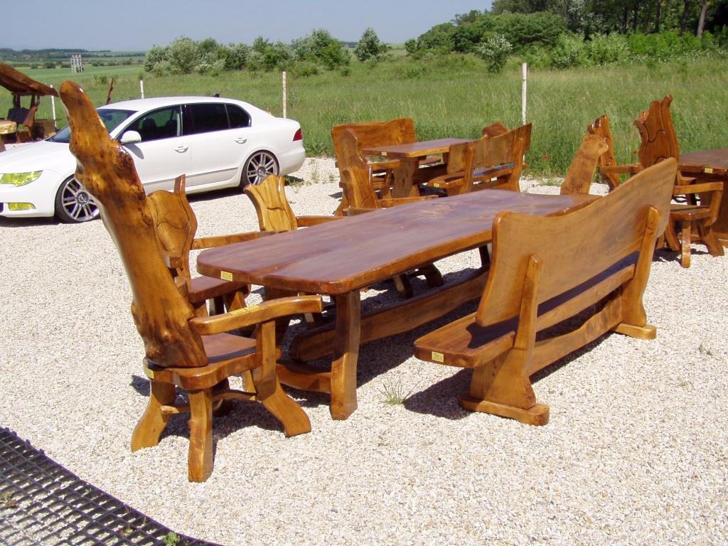 Rustikale Holzmöbel Garnituren für Garten Terrasse in Magdeburg | Möbel