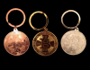 Bitcoin Produkte wie Schlüsselanhänger,  Bitcoin Münzen & Bitcoin Halsketten