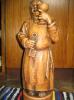 Schöne Holzfigur