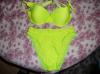 Neongelben Bikini