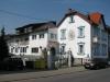 Villa mit Gewerbekomplex und 4 separaten Mietwohnungen