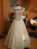 Traumhaftes Brautkleid in creme- bordeaux (Gr. 40) zu verkaufen