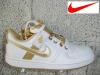 suche dringend ein altes Model von Nike Vandal low!