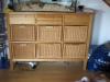 Wohnzimmermöbel/  Sideboard mit 6 Rattankörben