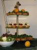 Geschirr: Etagere mit 3 Ebenen aus Glas und Edelstahl,  € 20,  -