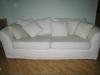 Weiße bequeme Couch
