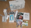 Nintendo Wii,  inkl. 2 Nunchuk  2 Remote Kontroller, 4 Spiele  u.a. Super Smash Br