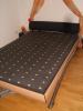 Schönes modernes Bett /  Futonbett mit Matratze und Lattenrost zu verkaufen   