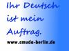 Lektor und Autor bearbeitet und schreibt Texte