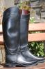 Stiefel, Helm, Putzkoffer, Reithose zu verkaufen