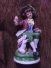 Figur - Kleiner Junge mit Hase
