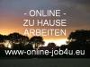 So sieht Heimarbeit heute aus: Der Job am PC,  online,  zu Hause,  bei freier Zeite