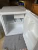 Tischkühlschrank,  gebraucht,  wie neu zu verkaufen