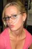 blonde Krankenschwester sucht sportlichen Partner