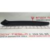 1050286-06-H Abdeckung für dekorative Säule A Magnet UL BLK Tesla Modell X links