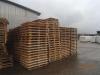 Gebrauchte CP 6 Paletten aus Halle