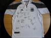 Orginal Handsigniertes Trikot des DFB. Nationalmanschaft von 2002