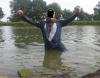 Frau gesucht mit einer Vorliebe für nasse Kleidung