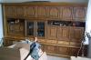 Wohnzimmerschrank und 2 Couchtische + Lampe zu verschenken massiv Holz - top!