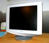 Sony Flachbildschirm ,  17 Zoll TFT 